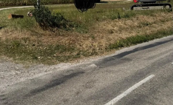 Réalisation d'un chantier de fibre optique à Four (1300 m), Les Abrets, Electron TP